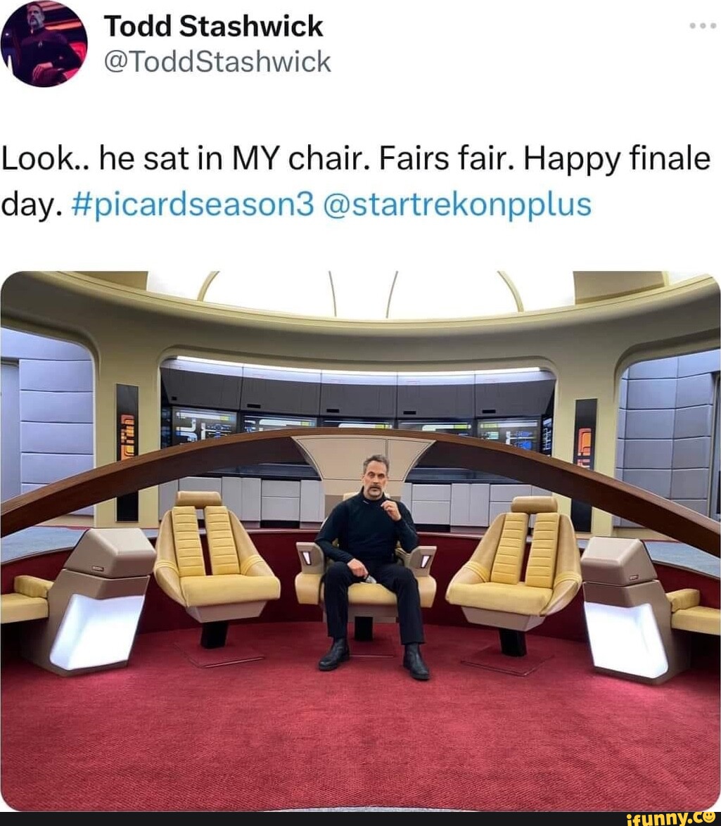 Todd Stashwick ToddStashwick Look.. he sat in MY chair. Fairs fair