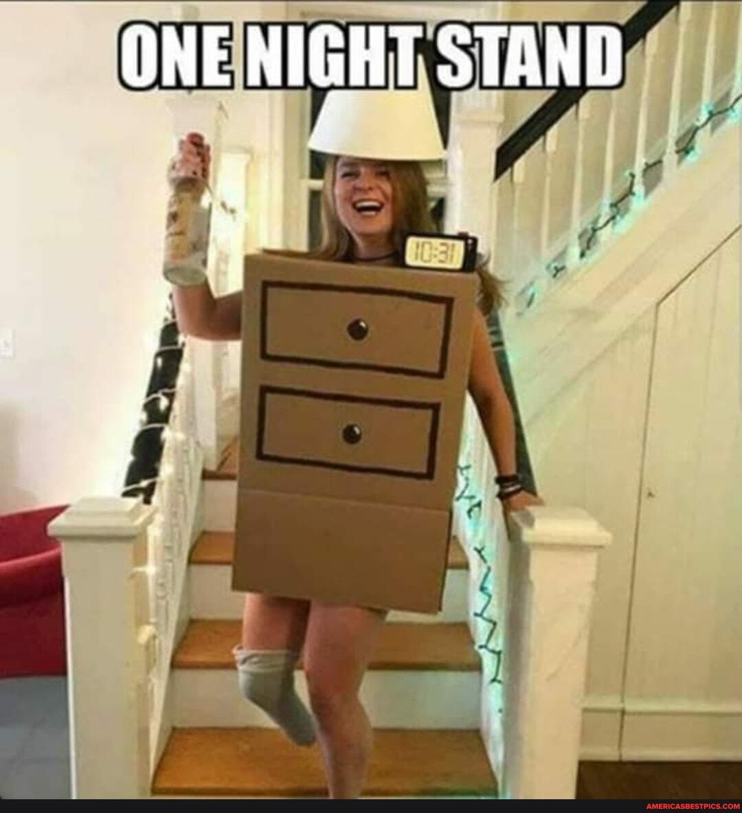 UNE NIGHT STAND