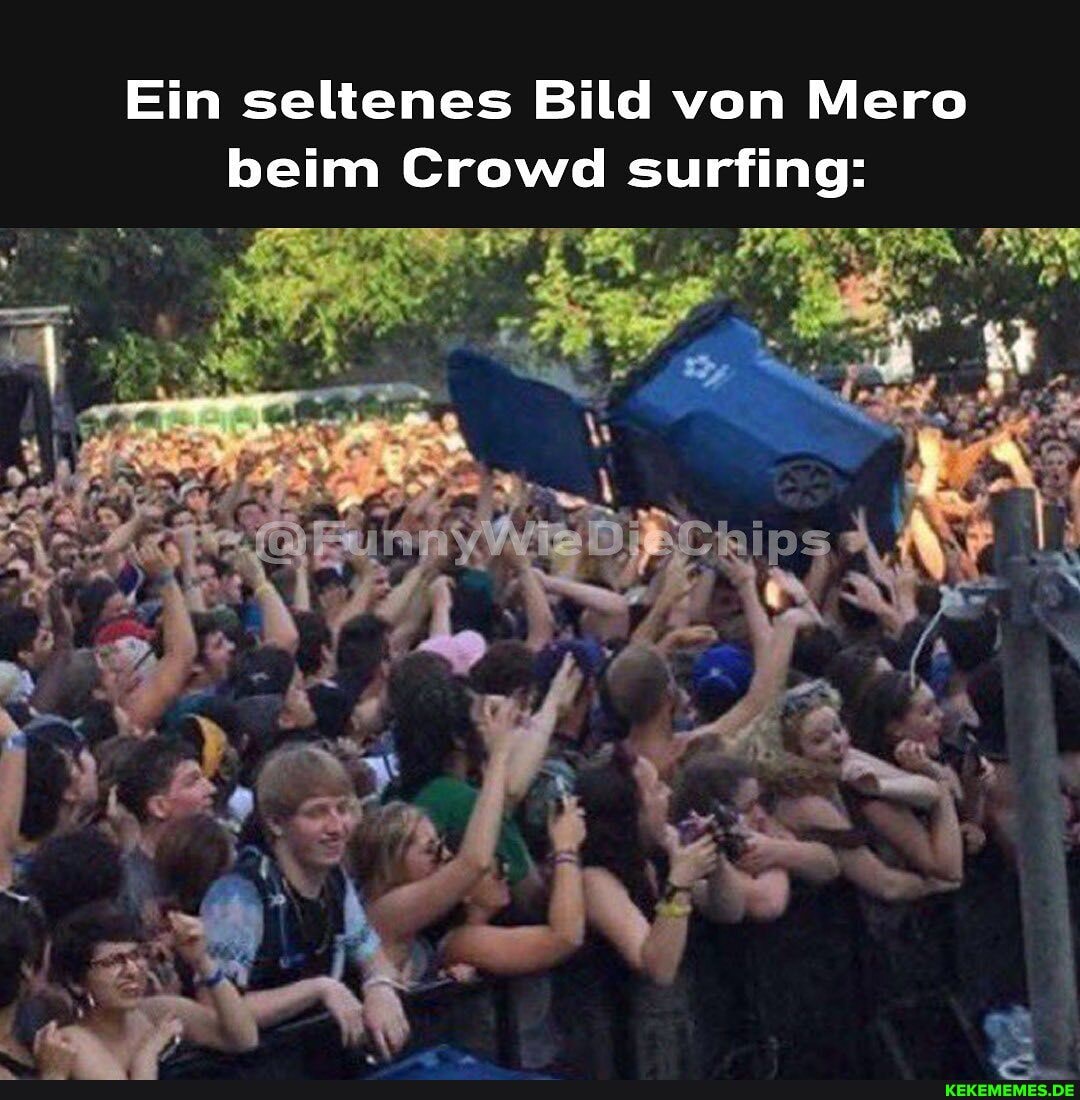 Ein seltenes Bild von Mero beim Crowd surfing: