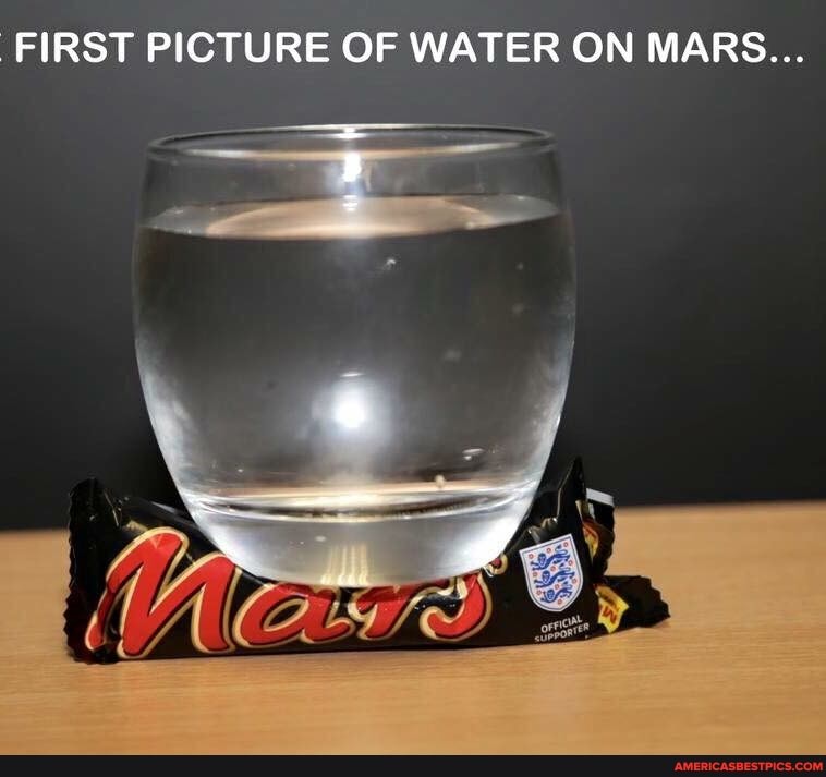 FIRST PICTURE OF WATER ON MARS...