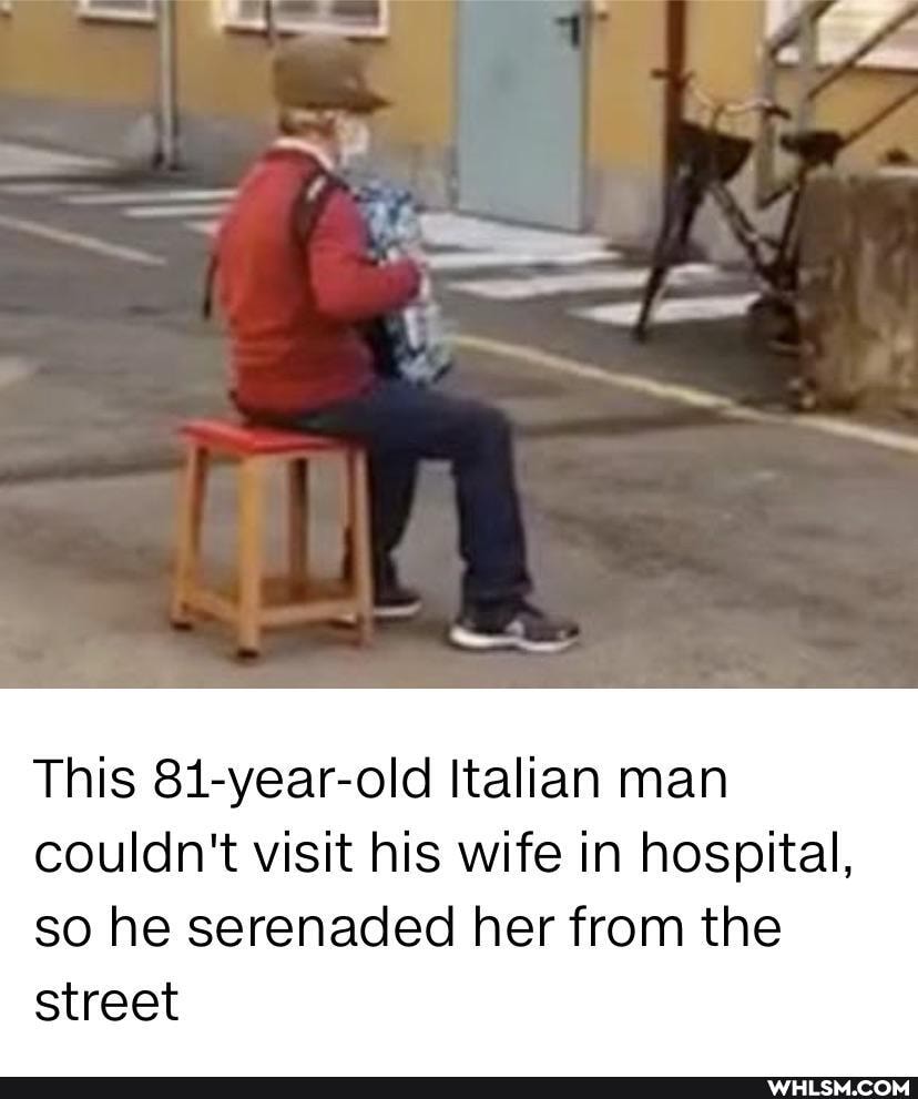 This 81-year-old Italian man couldn't visit his wife in hospital,
so he serenaded her from the street