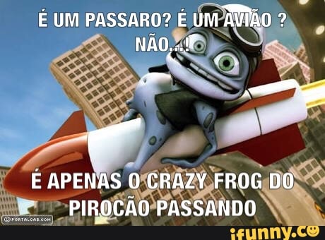 É UM PASSARO? É UM: