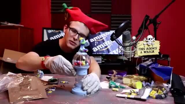 Badunboxing memes. Collection of funny Badunboxing pictures on iFunny Brazil
