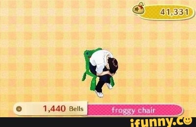 © 1,440 Bells froggy chair