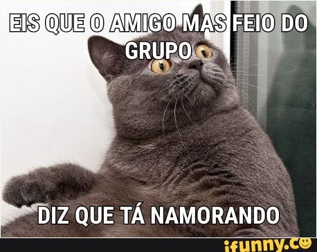 DIZ QUE TÁ NAMORANDO