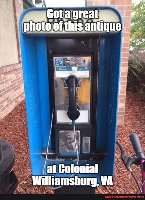 Got a great photo of this antique
at Colonial
Williamsburg, VA
