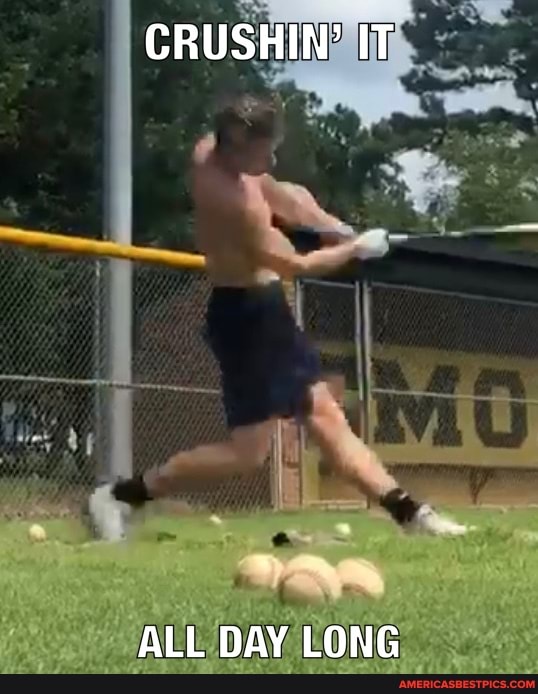 CRUSHIN' IT
ALL DAY LONG
