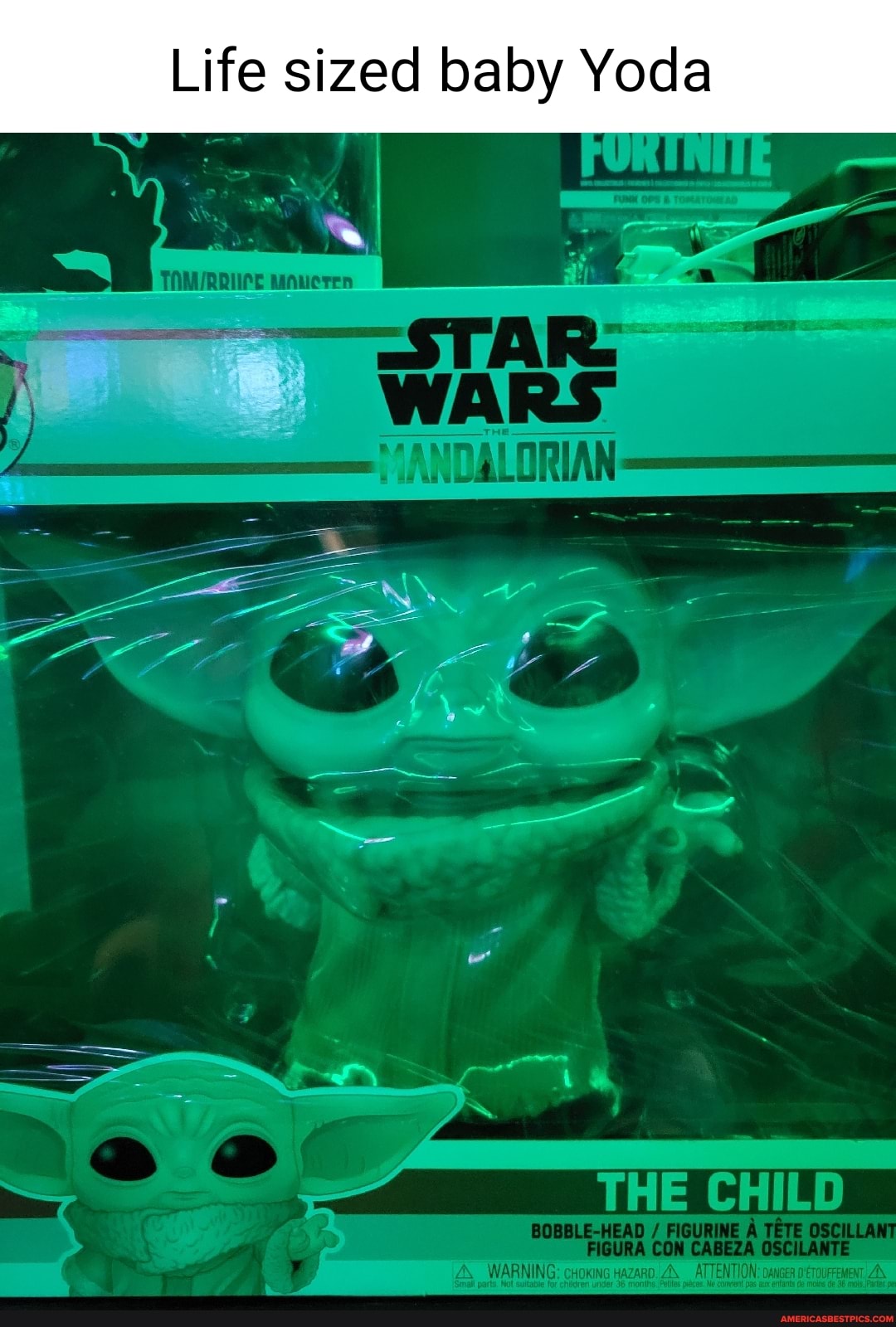 Life sized baby Yoda / A OS America’s best pics and videos