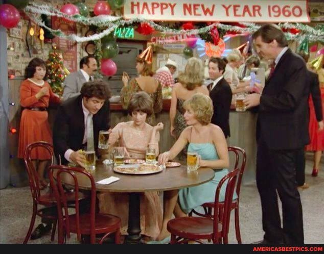 aa
IAPPY NEW YEAR
447