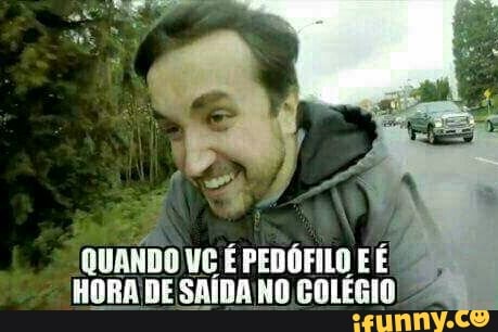 QUANDO VC É
HORA DE SAÍDA NO COLÉGIO