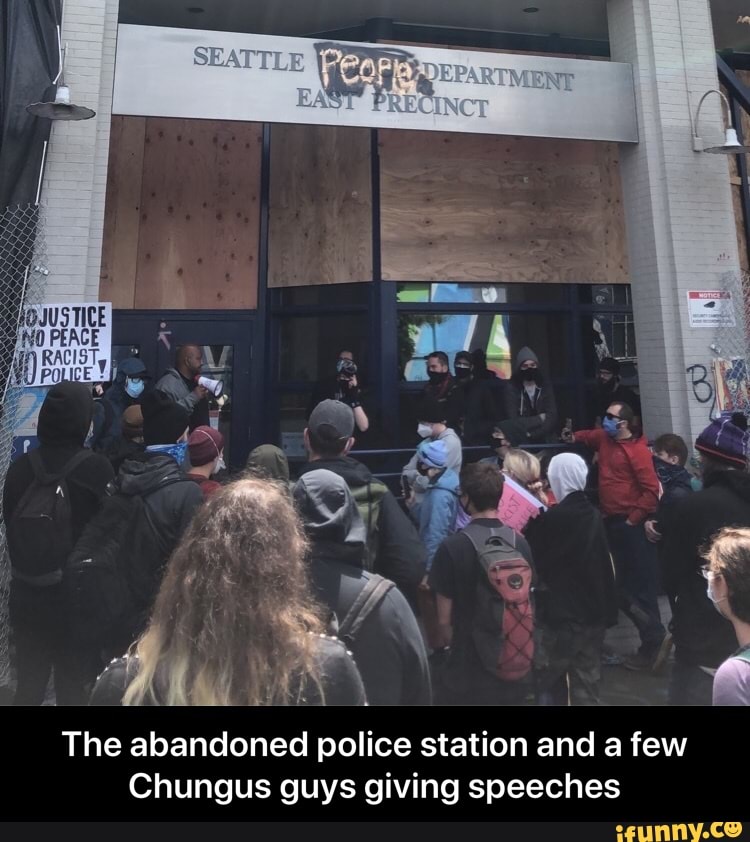 N
I
e
The abandoned police station and a few
Chungus guys giving speeches - The abandoned police station and a few Chungus guys giving speeches