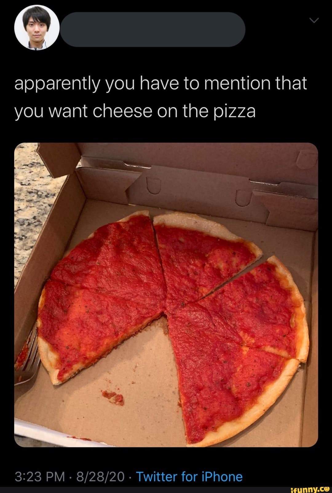 Apparently you have to mention that you want cheese on the pizza PM ...