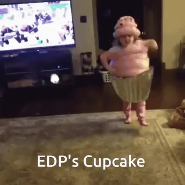 MAMA BBYPIE! on X: So that's why he wanted a cupcake… #edp445 #Memes  #darkmemes #darkhumor #funny  / X