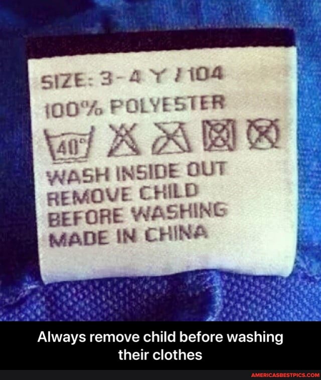 SIZE: 3-
POLYE STER
WASH INSIDE OUT
REMOVE CHILD BEFORE WASHING MADE IN CHINA
Always remove child before washing their clothes - Always remove child before washing their clothes