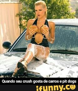 a
'Quando seu crush gosta de carros e pit dogs - Quando seu crush gosta de carros e pit dogs