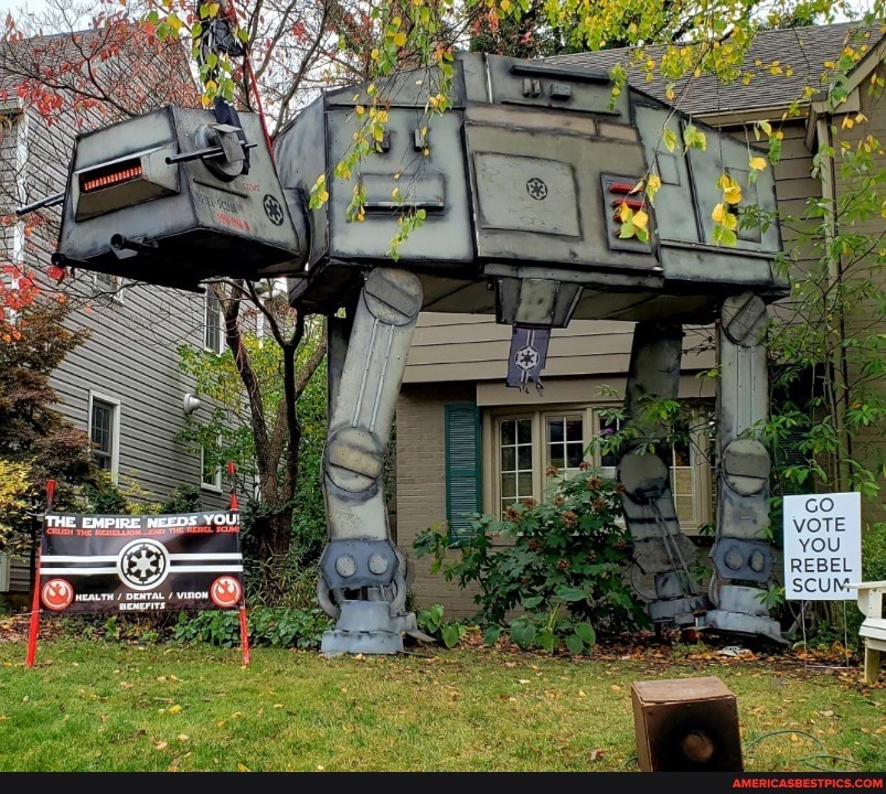 aH
THE EMPIRE NELOS