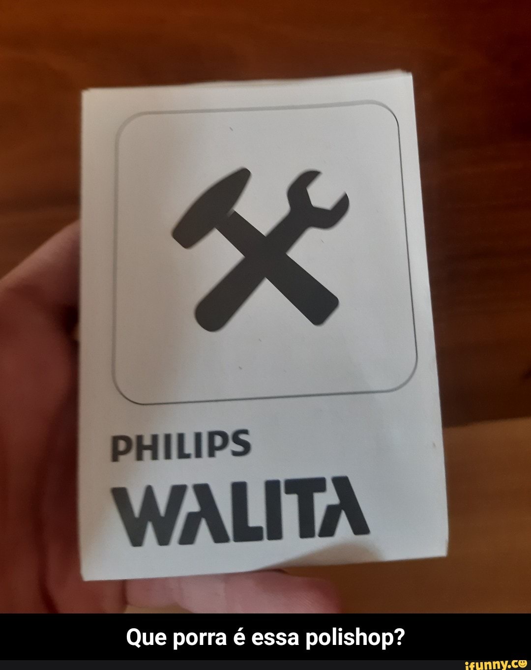 PHILIPS
WALITA
Que porra é essa polishop? - Que porra é essa polishop?