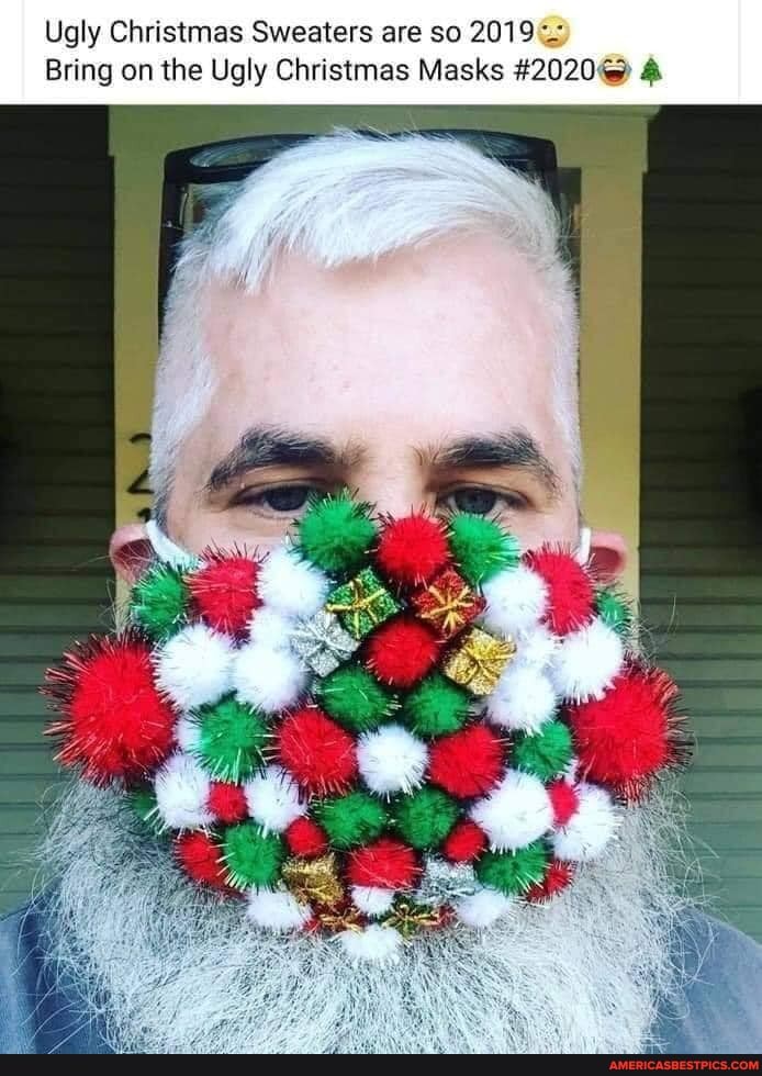 Ugly Christmas Sweaters are so 2019
Bring on the Ugly Christmas Masks #2020@)
sp