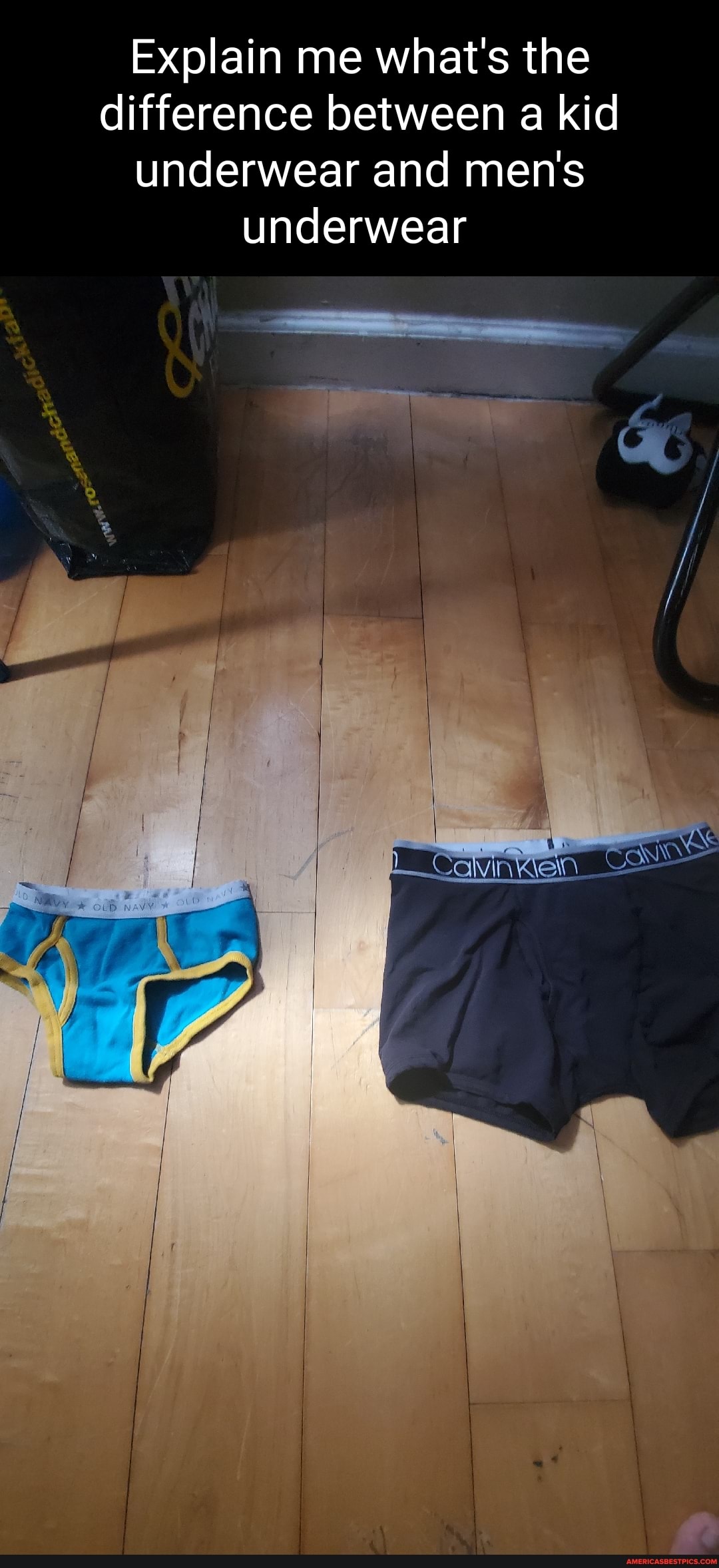 Explain me what's the difference between a kid underwear and men's underwear
