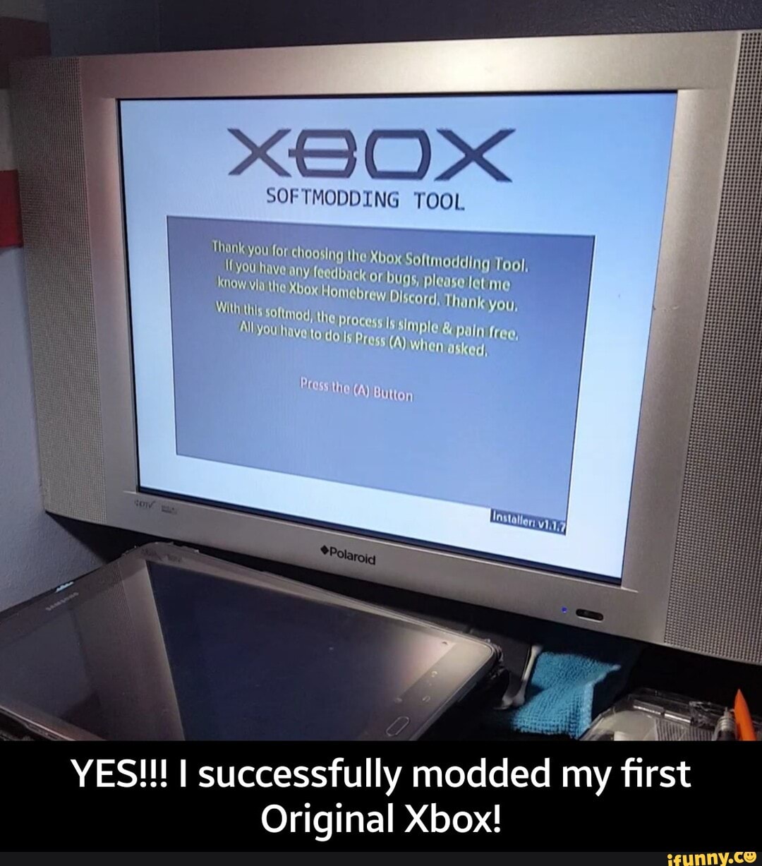 SOFTMODDING TOOL
YES!!! I successfully
mocded
my first
Original Xbox! - YES!!! I successfully modded my first Original Xbox!