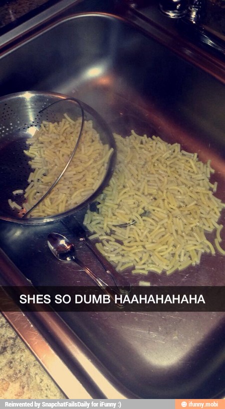 SHES SO DUMB HAAHAHAHAHA