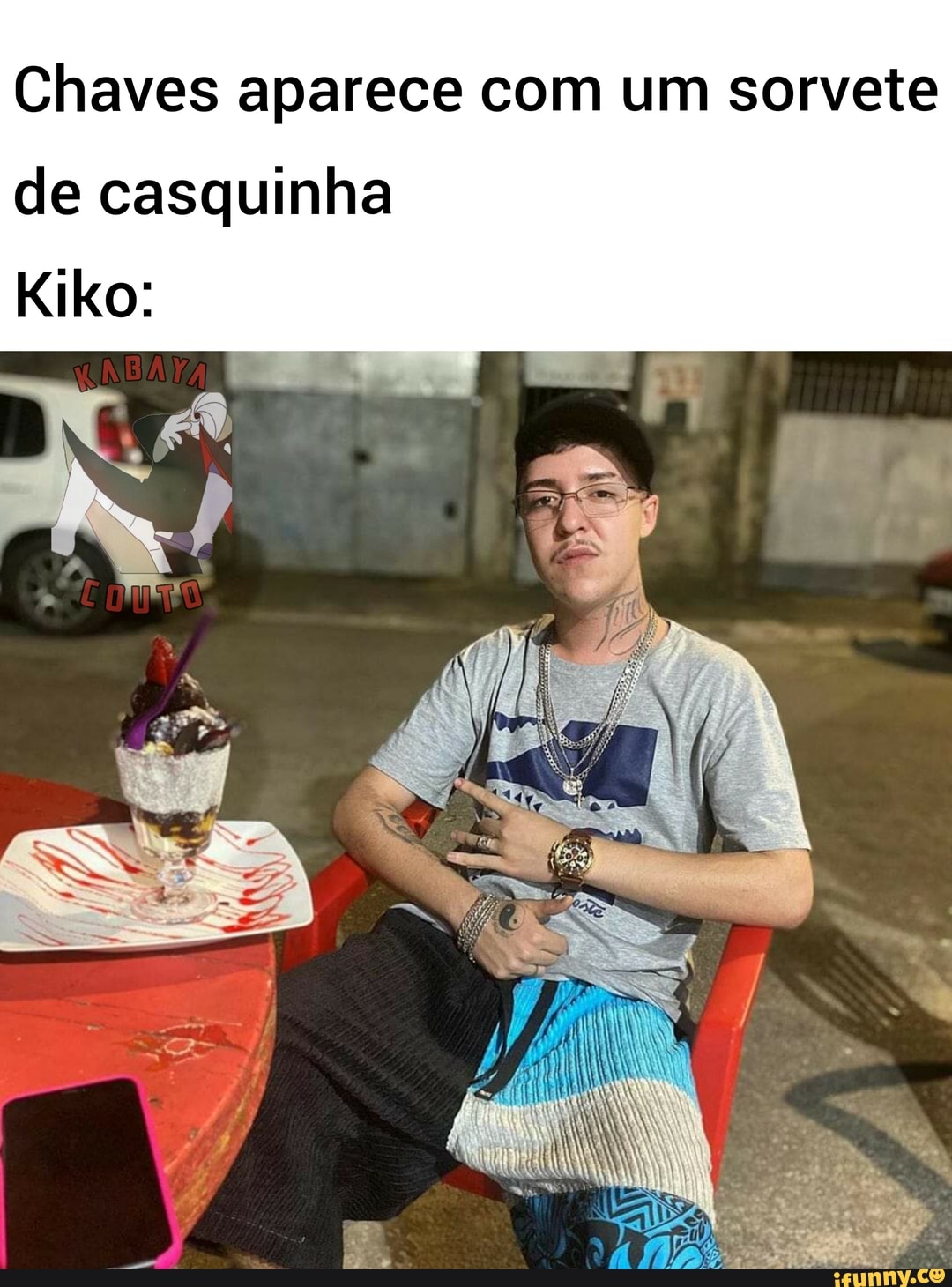 Chaves aparece com um sorvete
de casquinha
Kiko: