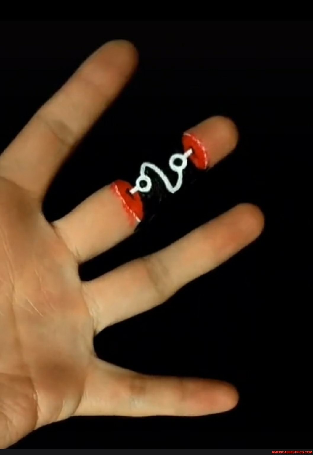 hand, hands, people, person, human, humans, jesus, funny, gross, scared, scary, blood, prank, fake