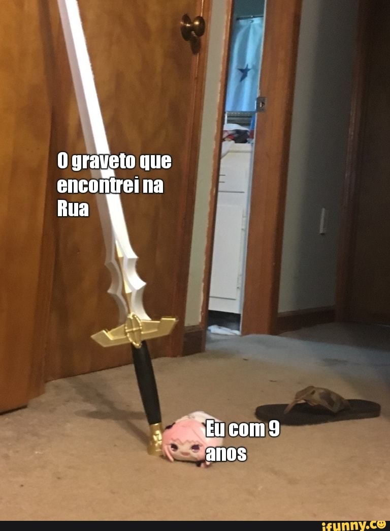 0 graveto que encontrei na
Rua
Eu com 9 anos