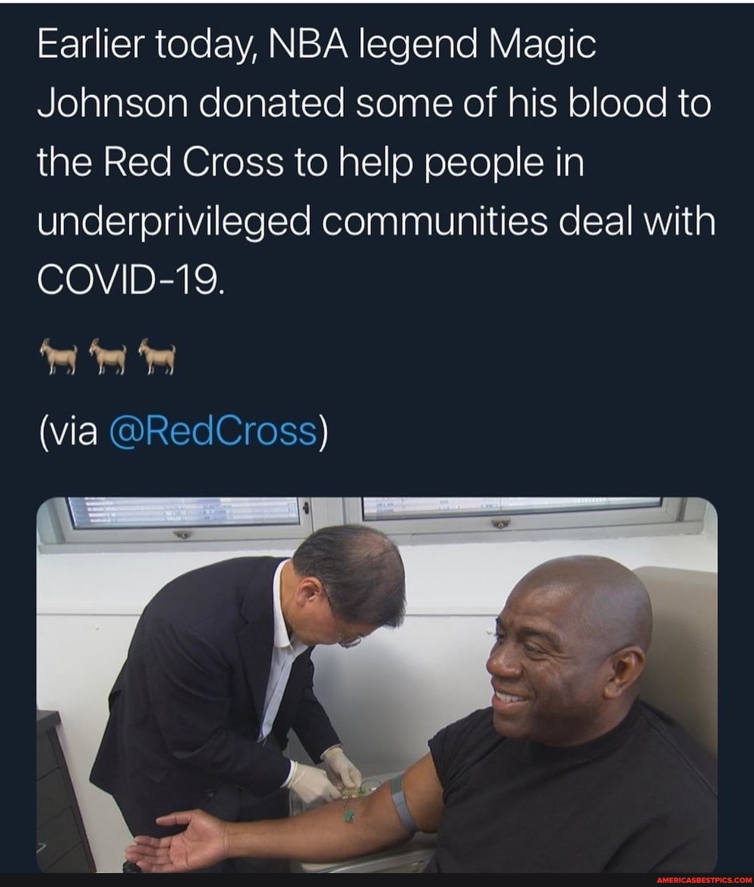 Earlier today, NBA legend Magic
Johnson donated some of his blood to the Red Cross to help people in underprivileged communities deal with
COVID-19.
(via @RedCross)