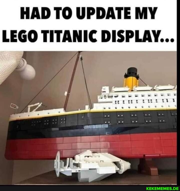 HAD TO UPDATE MY LEGO TITANIC DISPLAY...